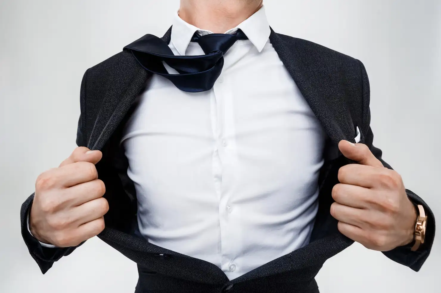 What Makes Custom Shirts a Must-Have in Every Man’s Wardrobe?
