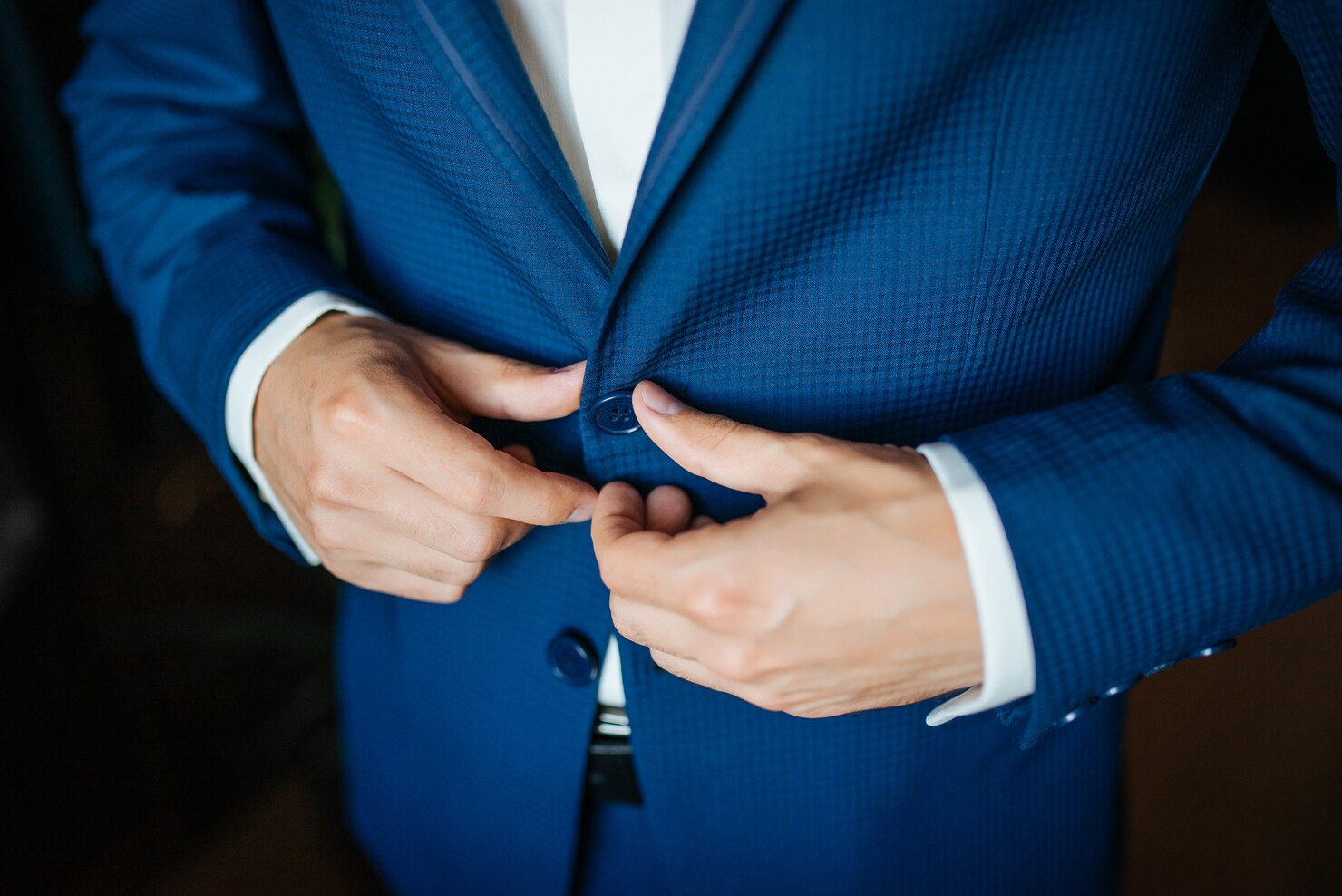 How Much Does a Suit Price in Bangkok Typically Cost